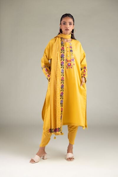 Embroidered | Cambric | Kurta | AED 180.00