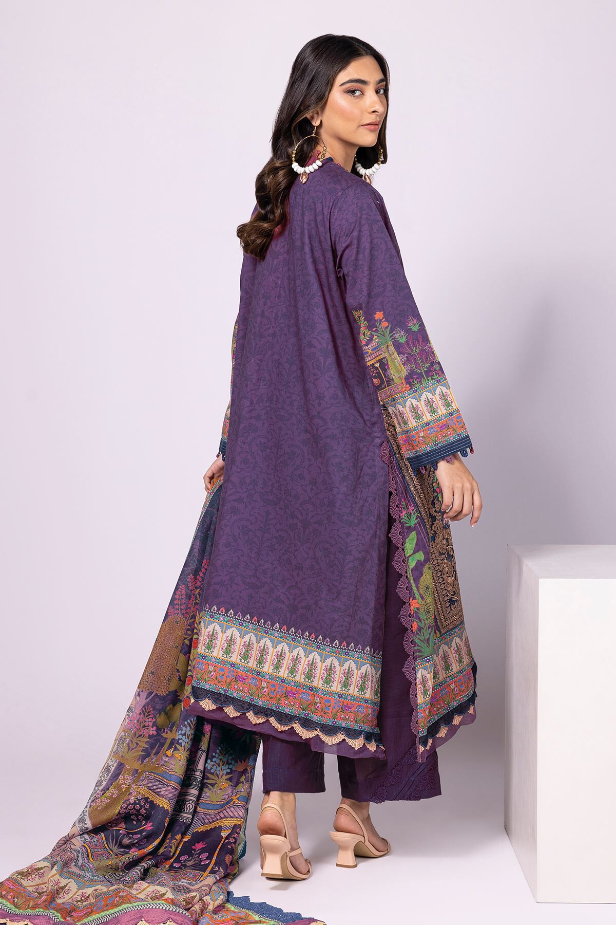 Khaadi outlet suits online