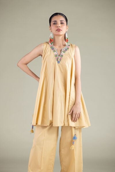 Embroidered | Cambric | Kurta | AED 150.00
