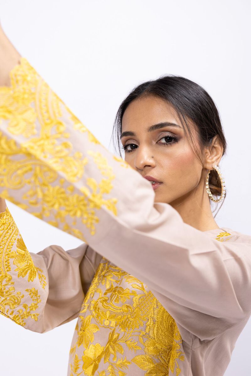  | Kurta | Embroidered | null