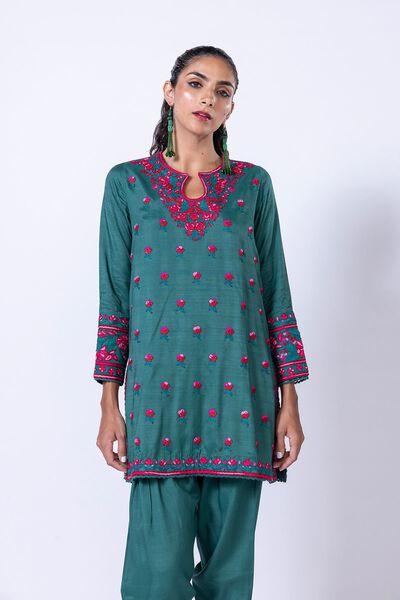  | Kurta | Embroidered | AED 400.00