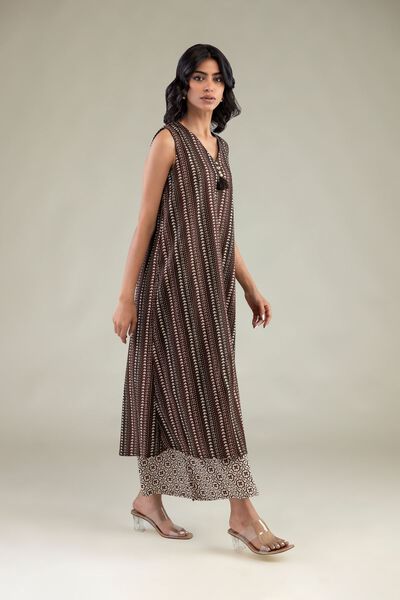 Printed | Cambric | Pants | AED 130.00