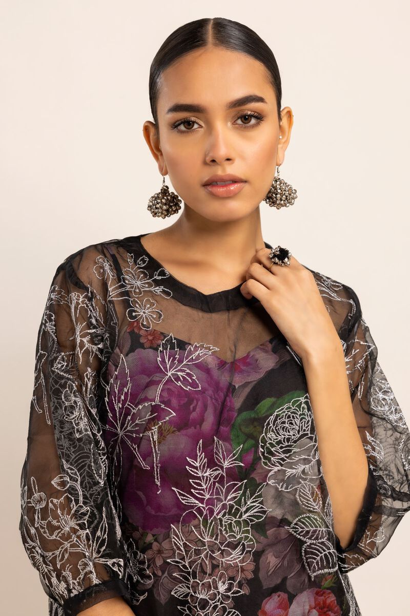  | Kurta | Embroidered | null