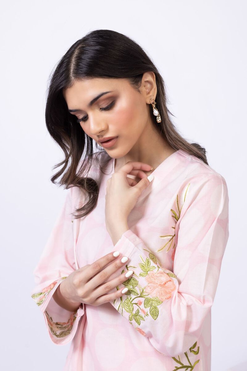 Embroidered | Cambric | Kurta | AED 70.00