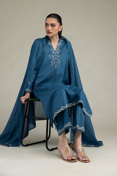Embroidered | Cambric | Floral Longline Kurta | AED 180.00