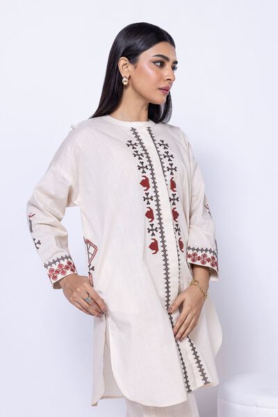  | Kurta | Embroidered | AED 120.00