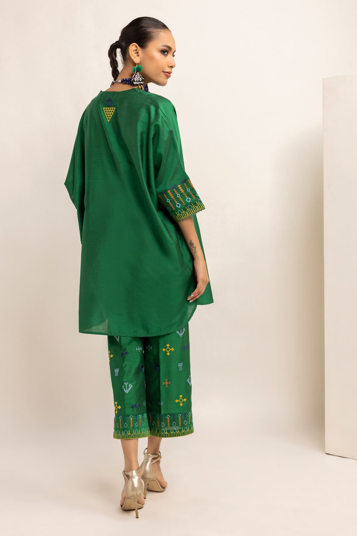 Khaadi outfits sale