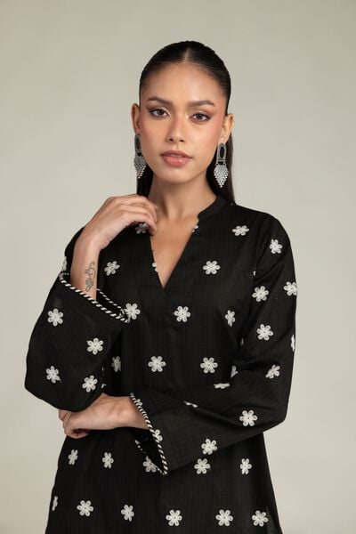 Embroidered | Cotton Dobby | Black V-Neck Kurta | AED 180.00