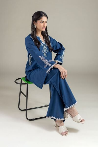 Embroidered | Khaddar | Kurta | AED 140.00