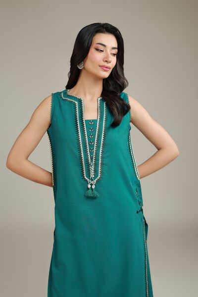 Embroidered | Cambric | Teal Cambric Kurta | AED 180.00