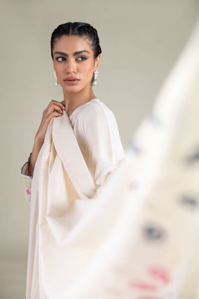 Embroidered | Textured Cotton | Geometric Threadwork Dupatta | AED 60.00