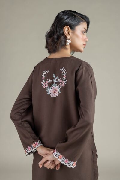 Embroidered | Heavy Blended Viscose | Kurta | AED 160.00