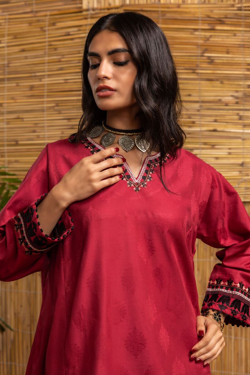  | Kurta | Embroidered | null