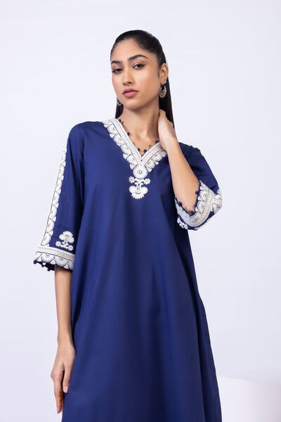 Embroidered | Crosshatch Poplin | Kurta | AED 84.00