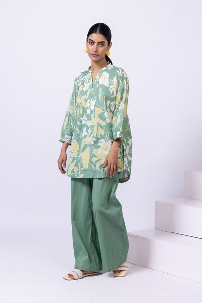Dyed | Ripple Crinkle | Pants | AED 36.00