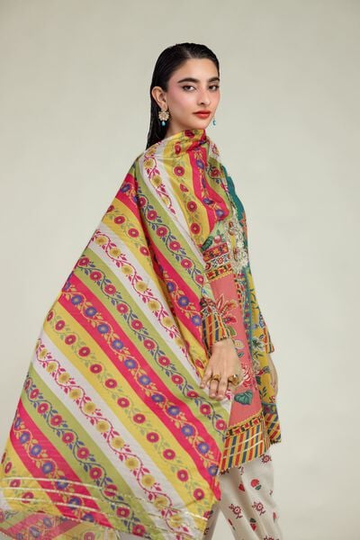Embroidered | Mesuri | Mesuri Floral Dupatta | AED 30.00