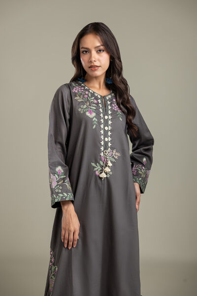 Embroidered | Textured Cotton | Kurta | AED 280.00