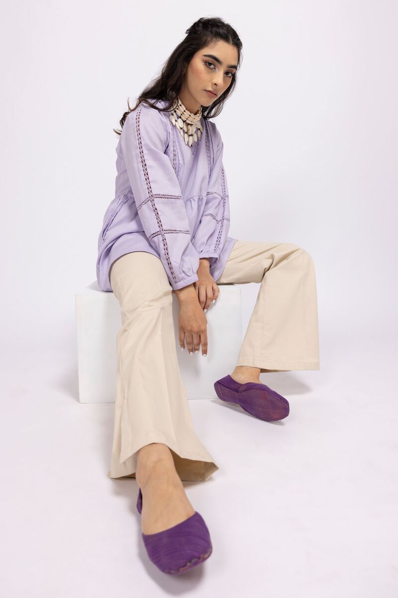  | Blouse | Embroidered | null