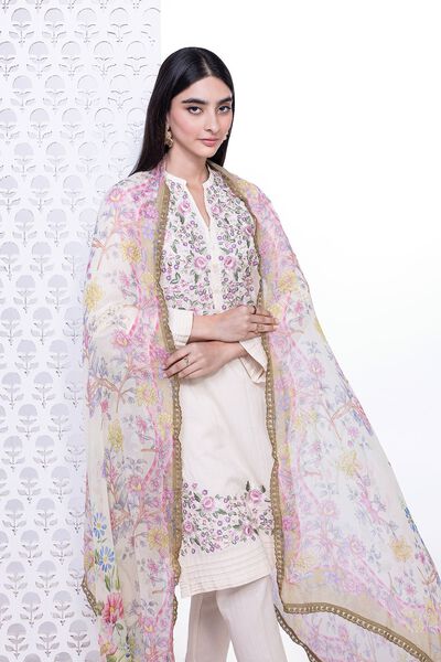  | Dupatta | AED 120.00