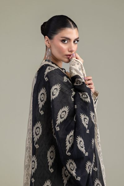 Embroidered | Lawn | Black Lawn Dupatta | AED 80.00