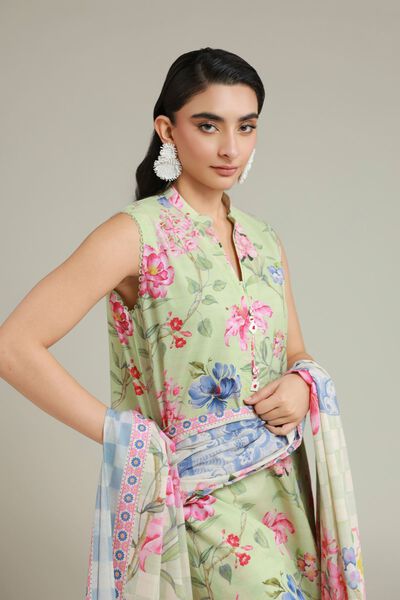 Printed | Messuri | 3-Piece Tailored Set | AED 138.00