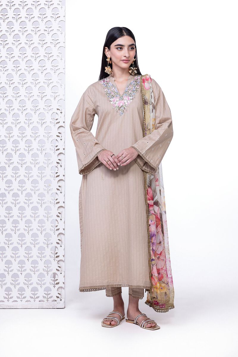 https://uae.khaadi.com/dw/image/v2/BJTG_PRD/on/demandware.static/-/Sites-khaadi-master-catalog/default/dwc3d59044/images/hi-res/eet245236b_brown_1.jpg?sw=800&sh=1200