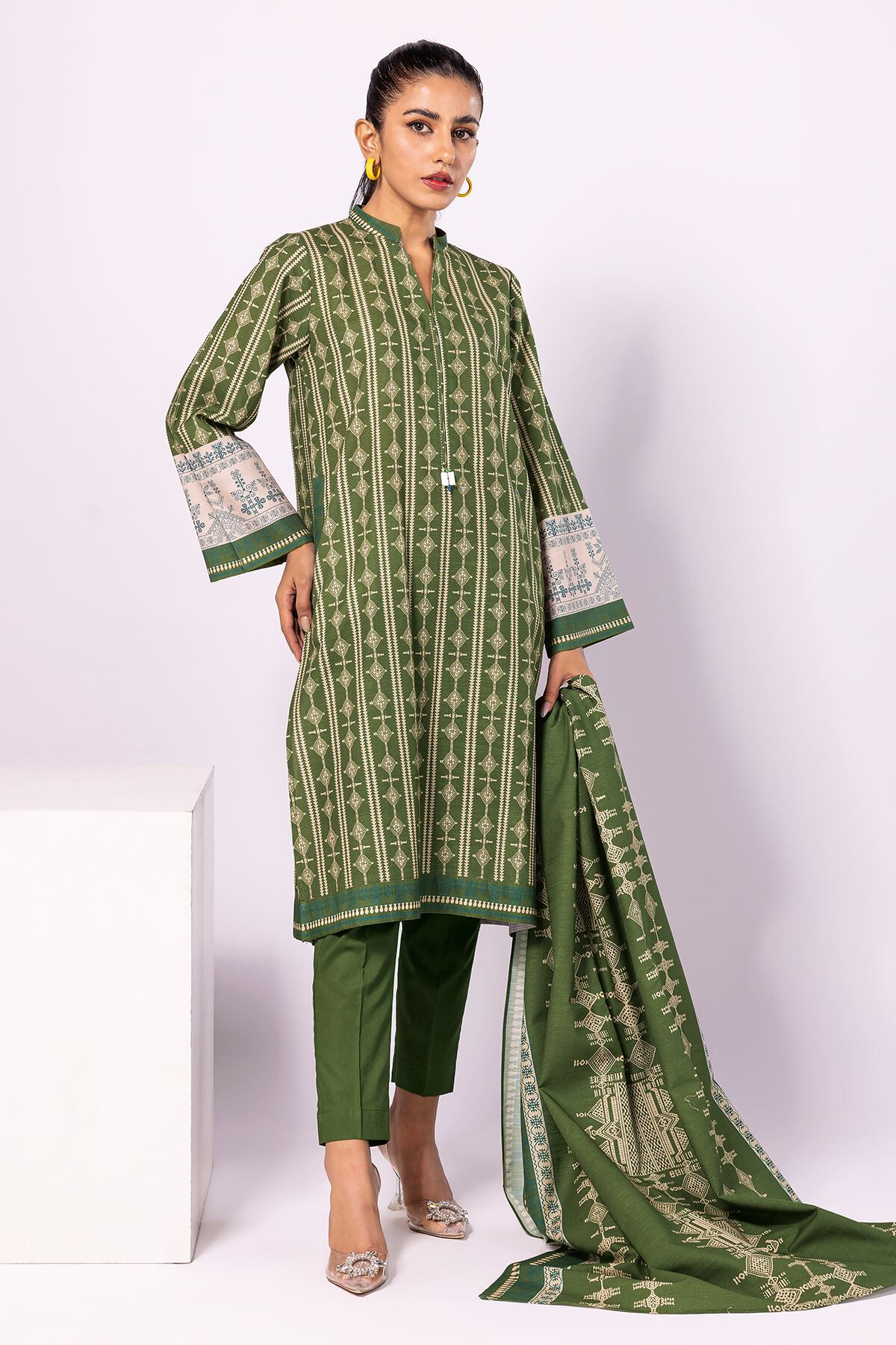 Khaadi dress price online