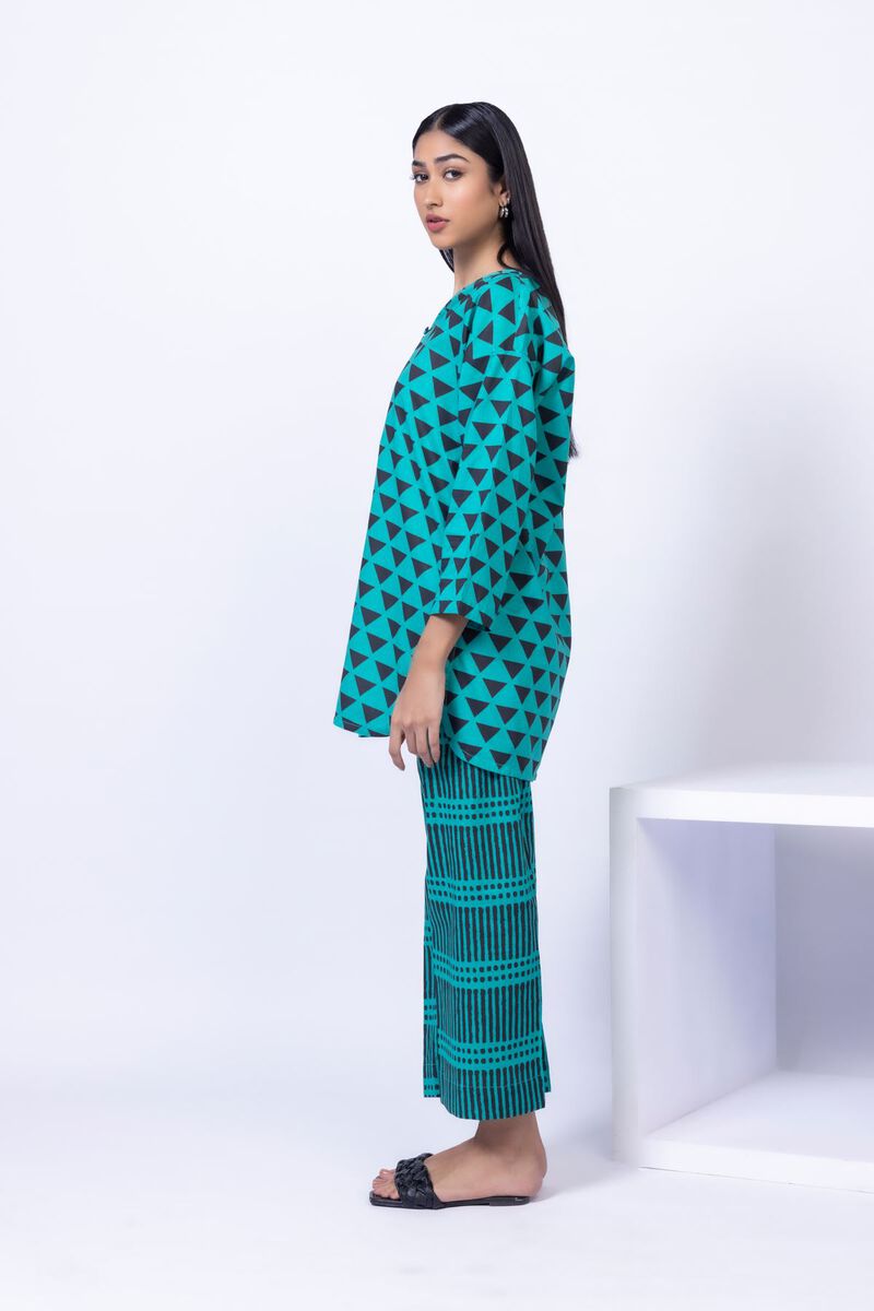 https://uae.khaadi.com/dw/image/v2/BJTG_PRD/on/demandware.static/-/Sites-khaadi-master-catalog/default/dwc47146ab/images/hi-res/25-01ex6-12ba_multi_1.jpg?sw=800&sh=1200