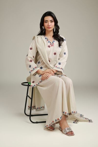 Embroidered | Cambric | Floral V-Neck Kurta | AED 150.00