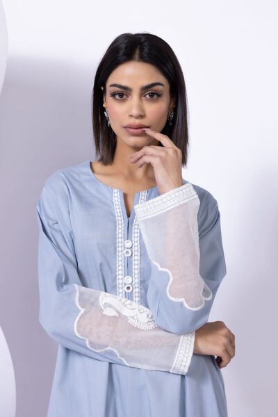 Embroidered | Crosshatch Poplin | Kurta | AED 140.00