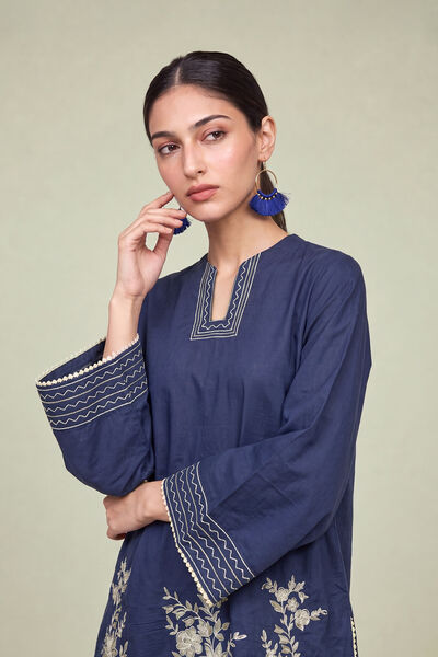 Embroidered | Cambric | Floral Navy Kurta | AED 200.00