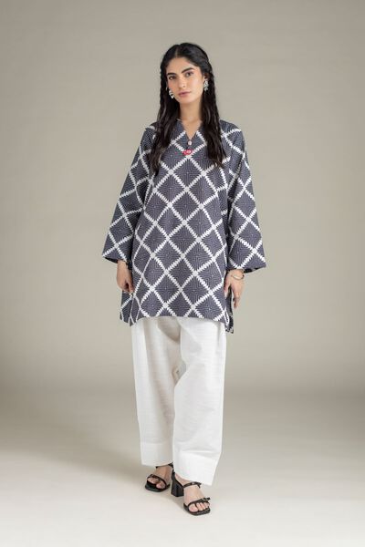 Dyed | Khaddar | Pants | AED 70.00