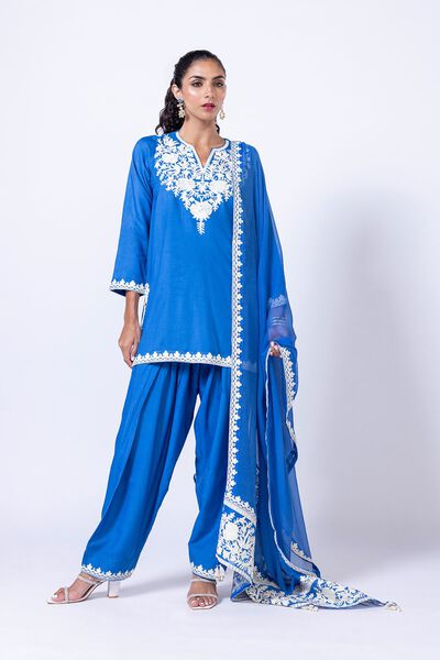  | Dupatta | Embroidered | AED 160.00