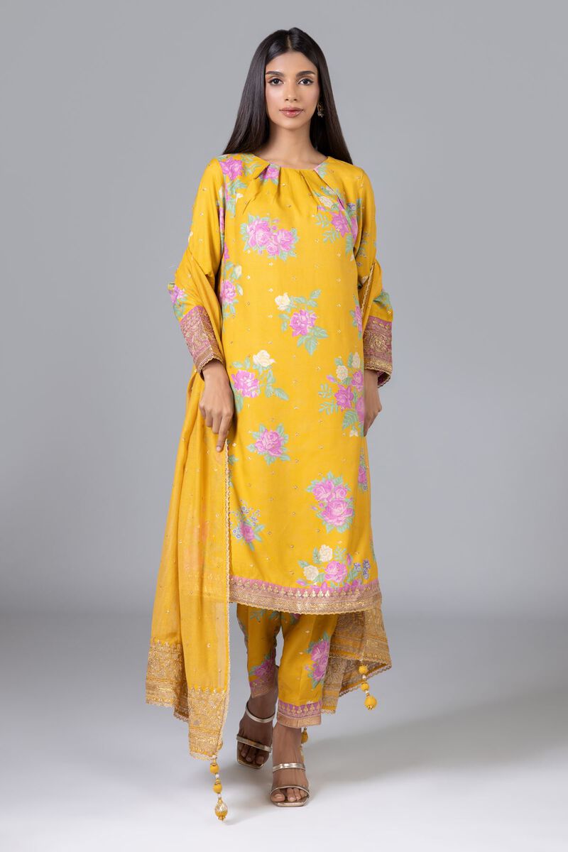 https://uae.khaadi.com/dw/image/v2/BJTG_PRD/on/demandware.static/-/Sites-khaadi-master-catalog/default/dwcbbf7747/images/hi-res/est24186_mustard_1.jpg?sw=800&sh=1200