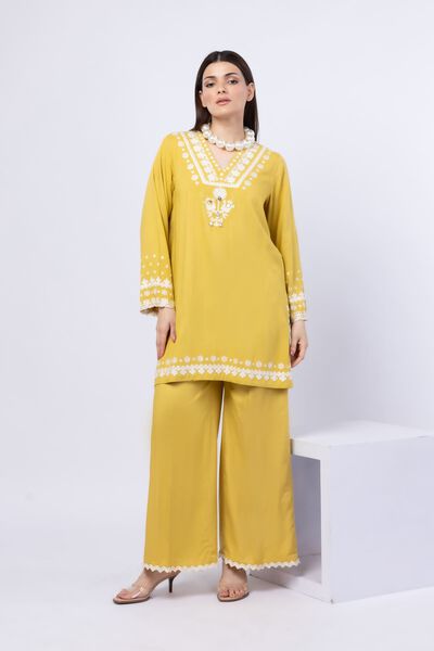 Embroidered | Crosshatch Raw Silk | Kurta | AED 100.00