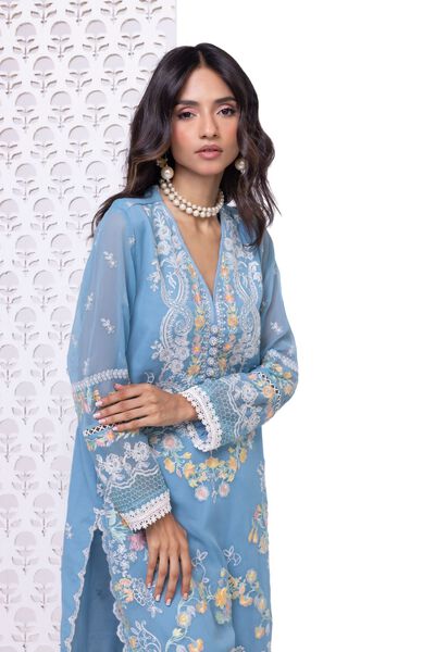  | Kurta | Embroidered | AED 320.00