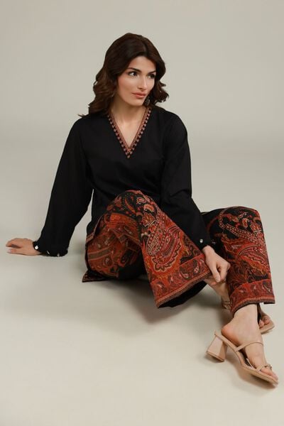 Embroidered | Cotton Crinkle | Threadwork V-Neck Kurta | AED 42.00