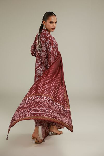 Embroidered | Polyester Silk | Geometric All-Season Dupatta | AED 45.00