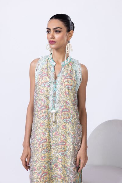 Embroidered | Viscose Oak Silk | Kurta | AED 90.00