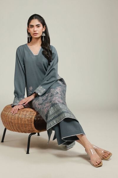 Dyed | Jacquard | Gray Tailored Set | AED 180.00