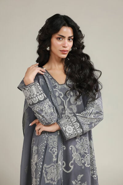 Embroidered | Lawn | Fabrics 3 Piece | AED 180.00