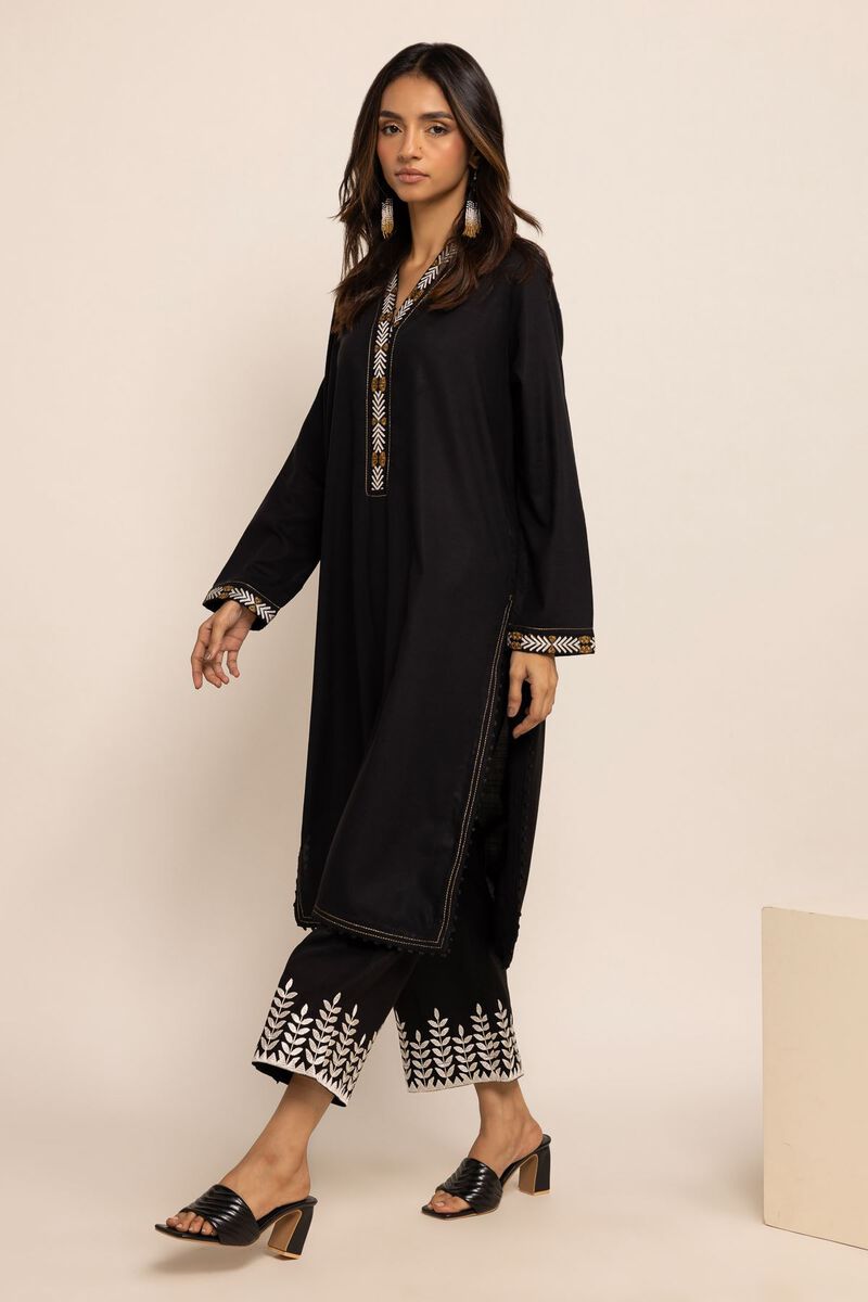  | Kurta | Embroidered | null