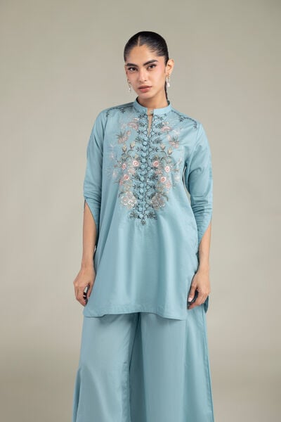 Embroidered | Cambric | Blue Floral Kurta | AED 180.00
