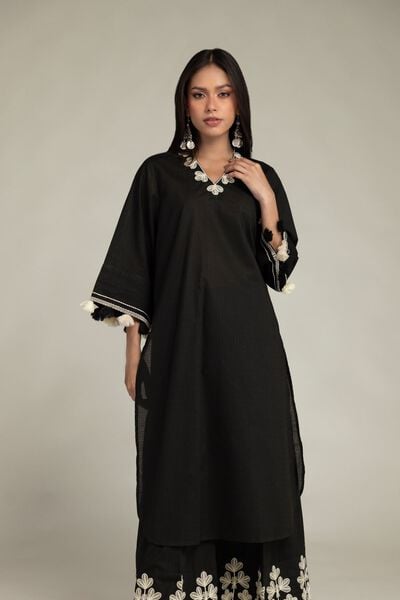 Embroidered | Cotton Dobby | Black Cotton Kurta | AED 130.00