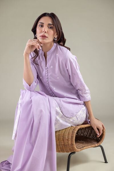 Embroidered | Cambric | Kurta | AED 130.00