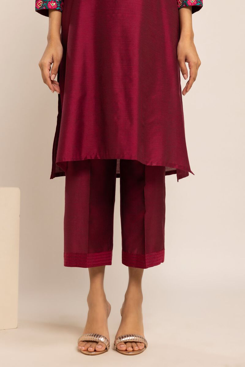  | Pants | Embroidered | null