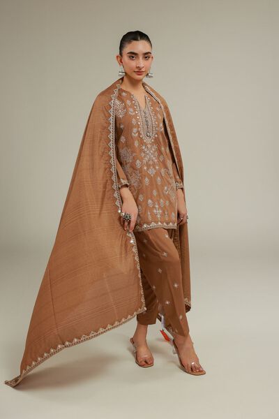 Embroidered | Polyester Silk | Embroidered Formal Dupatta | AED 75.00