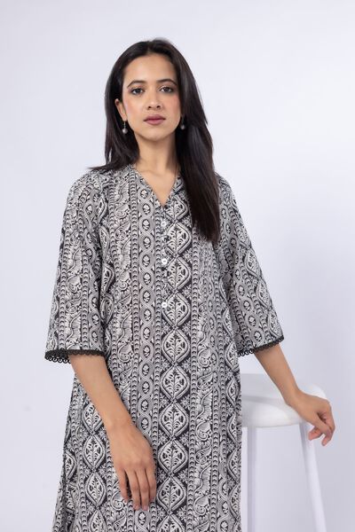 Printed | Cambric | Kurta | AED 80.00