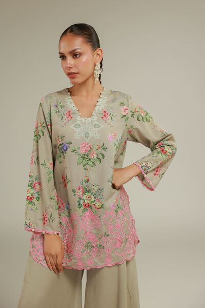 Embroidered | Raw Silk | Floral V-Neck Kurta | AED 60.00
