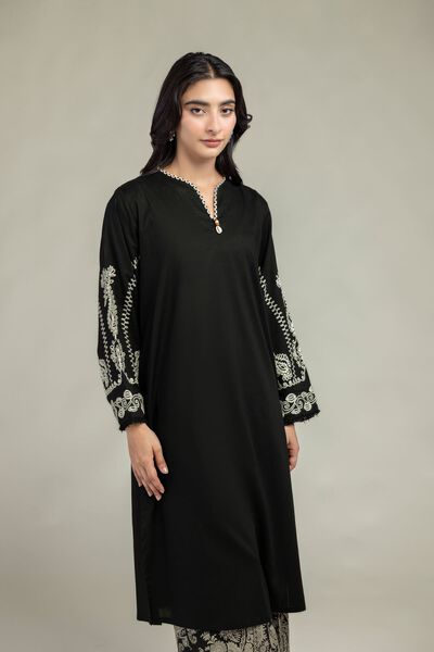 Embroidered | Cambric | Black Cambric Kurta | AED 90.00